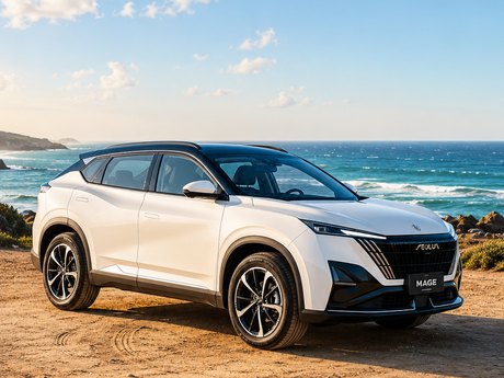 Automóvil Jetour frente al mar